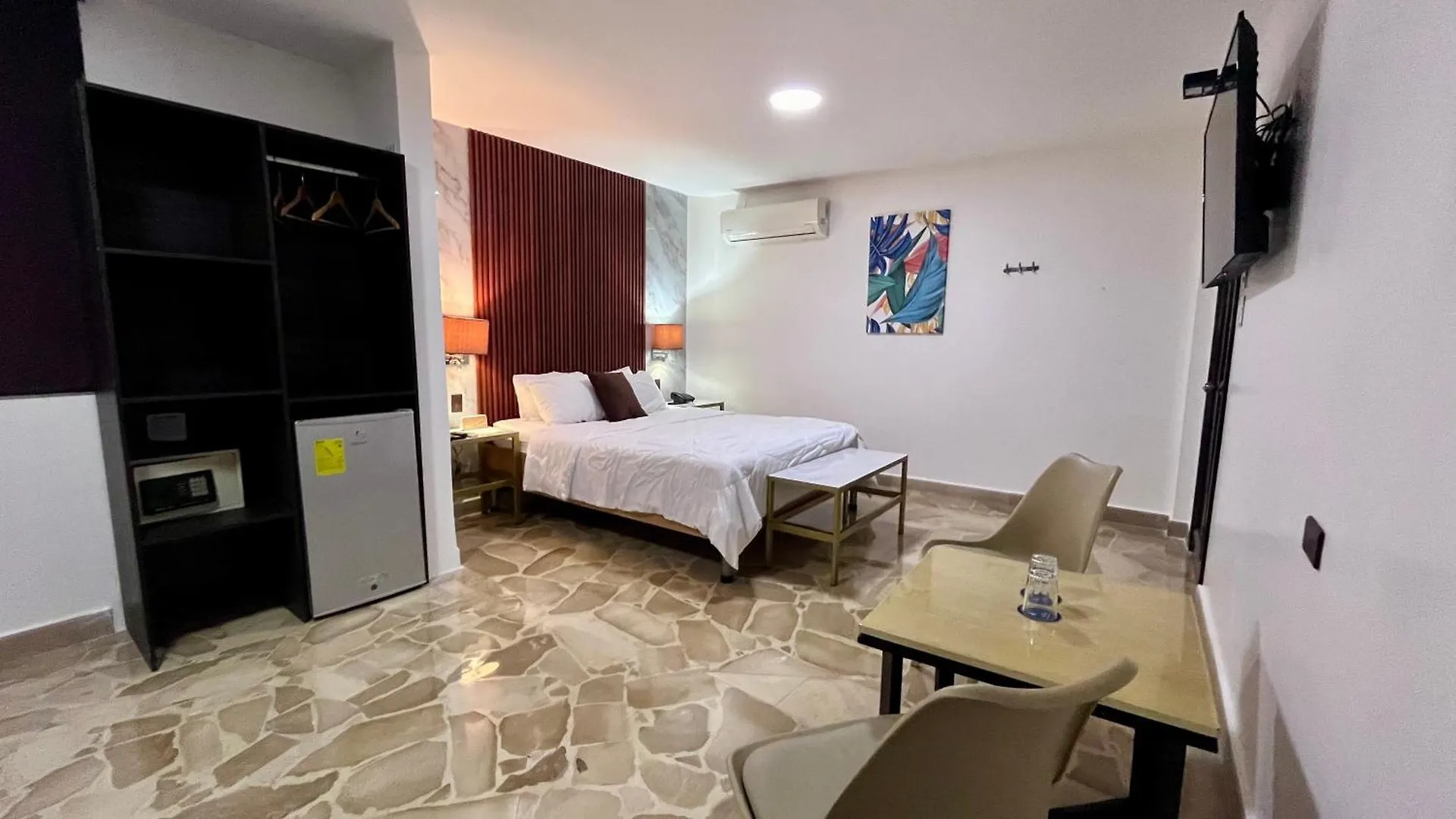 Hotel Varadero Internacional Guayaquil 3*,  Ecuador